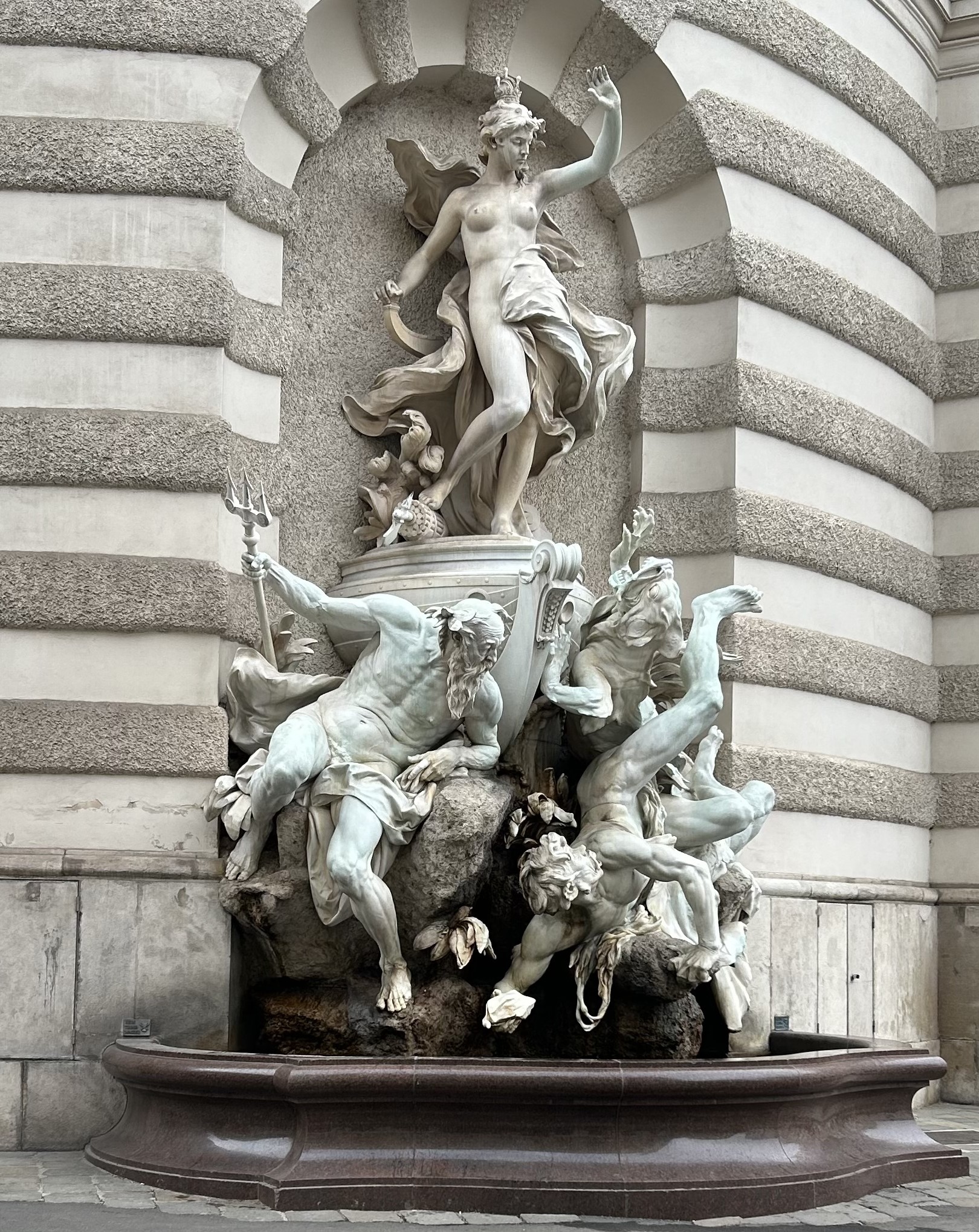 Escultura característica de Viena, Austria