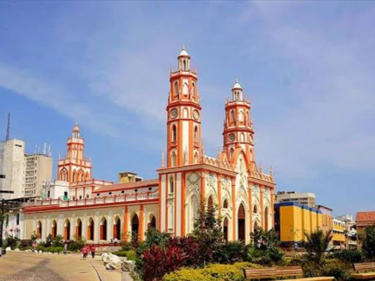 Ciudad de Barranquilla Colombia - Arquitectura urbana y vida cotidiana