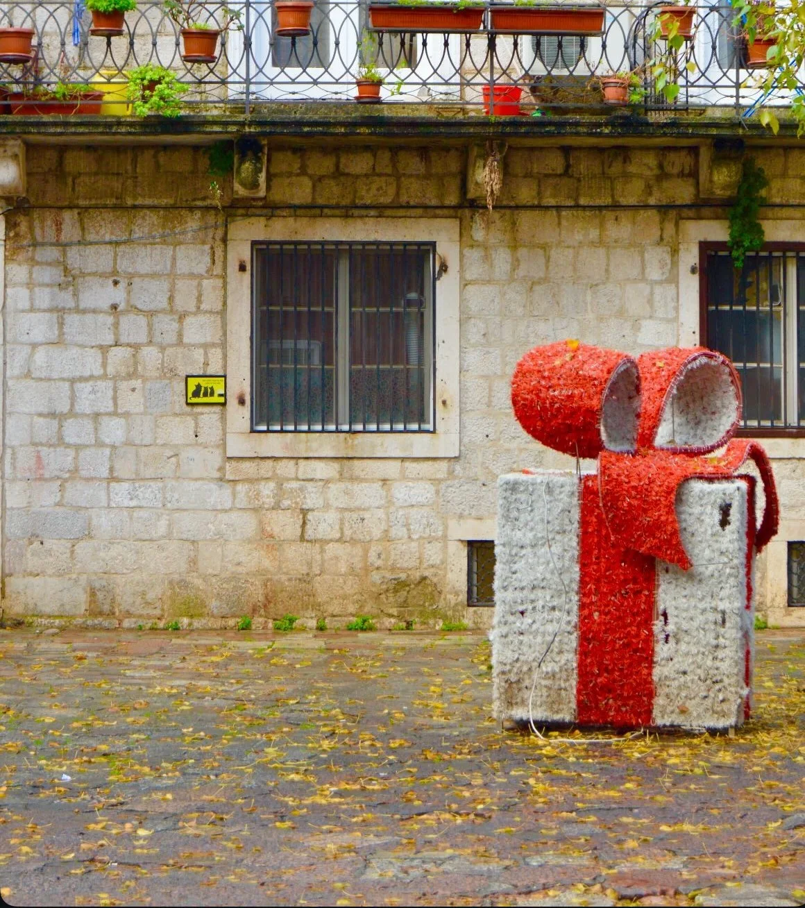 Decoración navideña en Kotor